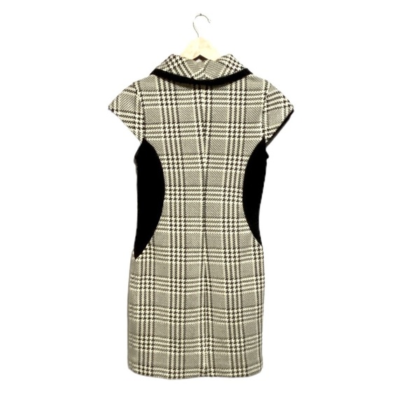 JOSEPH RIBKOFF | Houndstooth Cap Sleeve Sheath Dress Side Zipper - Picture 2 of 6